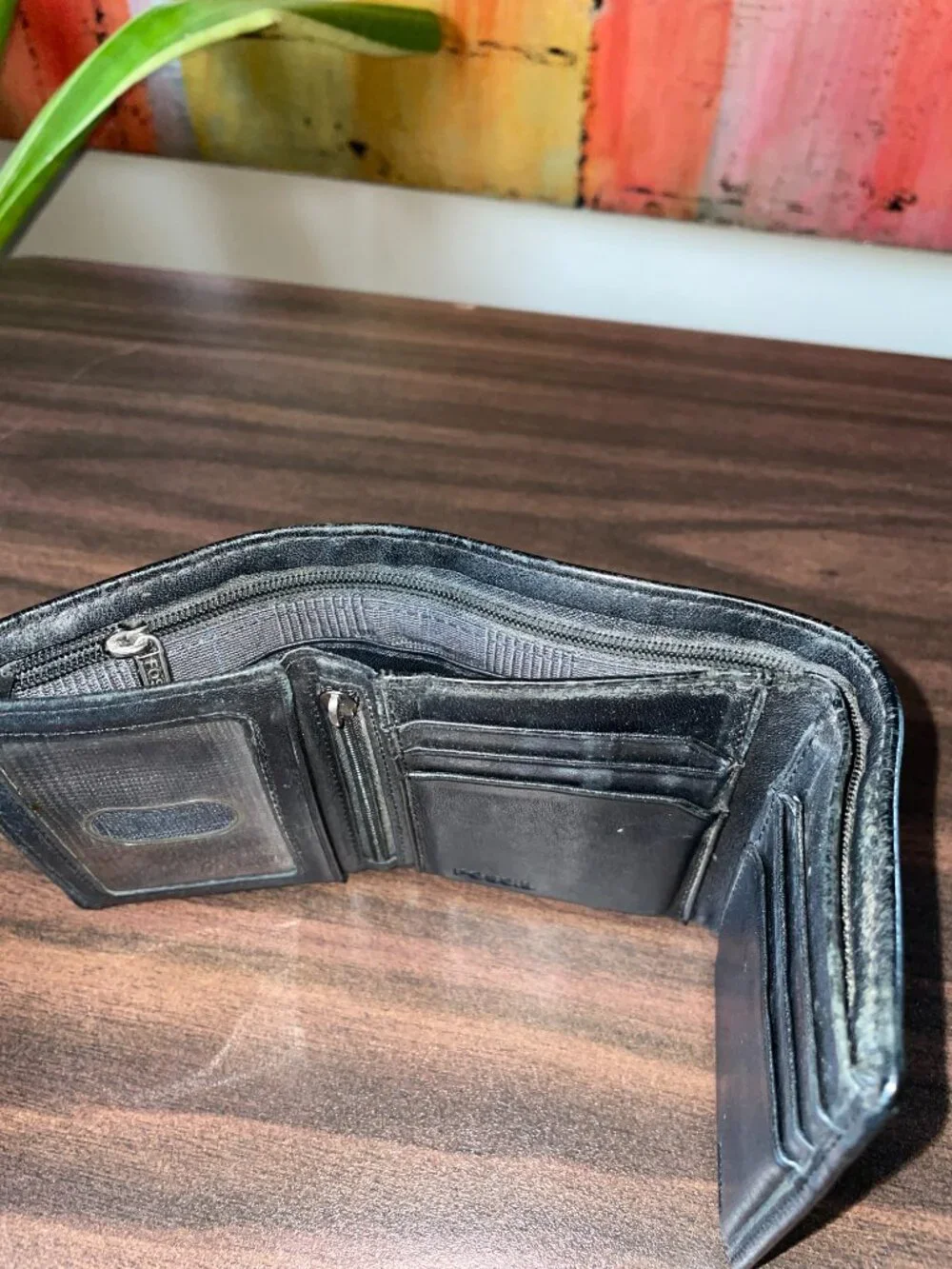 Fossil Black Genuine Leather Wallet — Multi Compartment Bifold Zip
